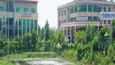Central Medical College (CeMC) Combilla image