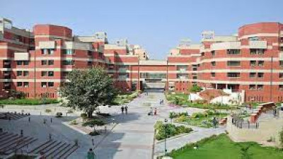 NDMC Medical College (NDMC) New Delhi image